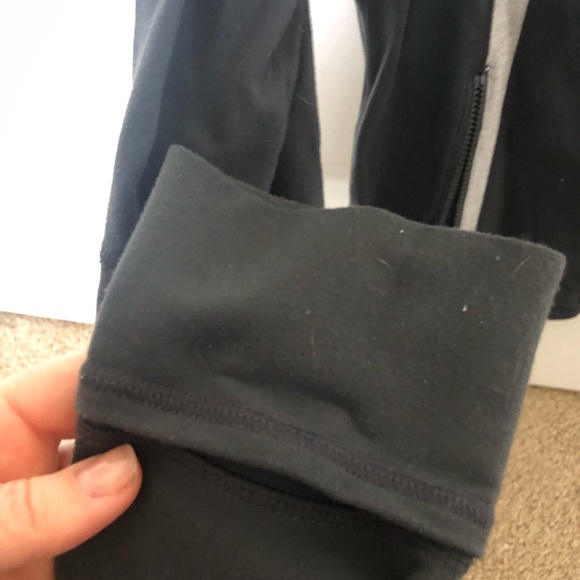 Lululemon jacket - Picture 4 of 5